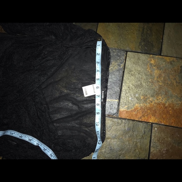 π₯ Sweetheart Neck Lace Blouse - Picture 12 of 12